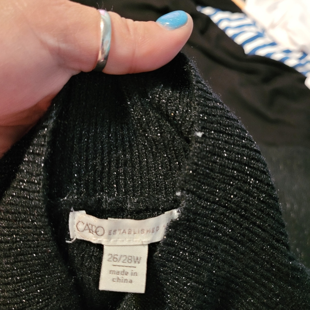 Sweater - Picture 3 of 3